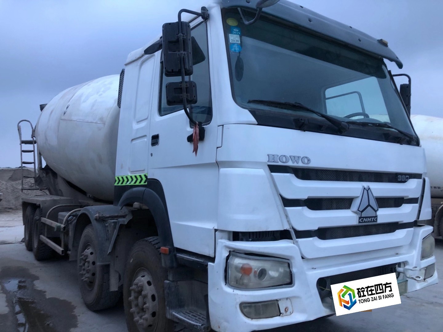 https://images.tongzsf.com/tong/truck_machine/20210127/160117b3193497.jpg