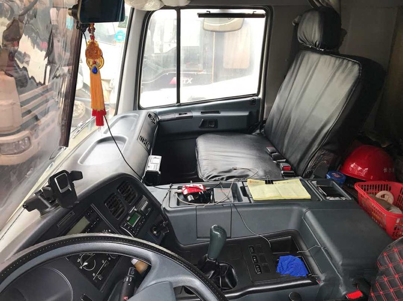 https://images.tongzsf.com/tong/truck_machine/20210127/160117b3614eef.jpg