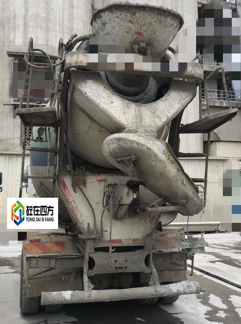 https://images.tongzsf.com/tong/truck_machine/20210127/160117b3de3ea6.jpg
