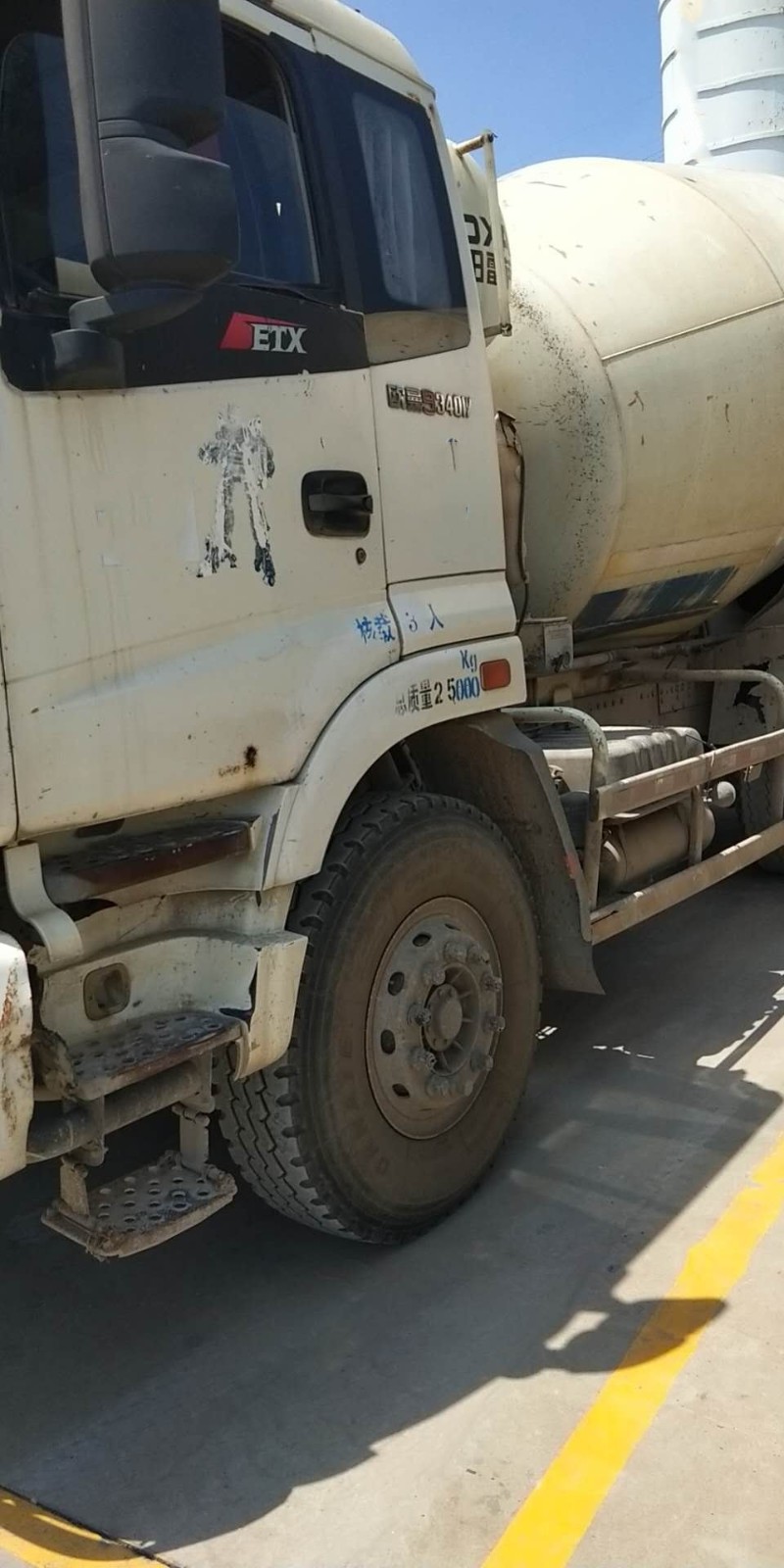 https://images.tongzsf.com/tong/truck_machine/20210127/160117c66094f5.jpg