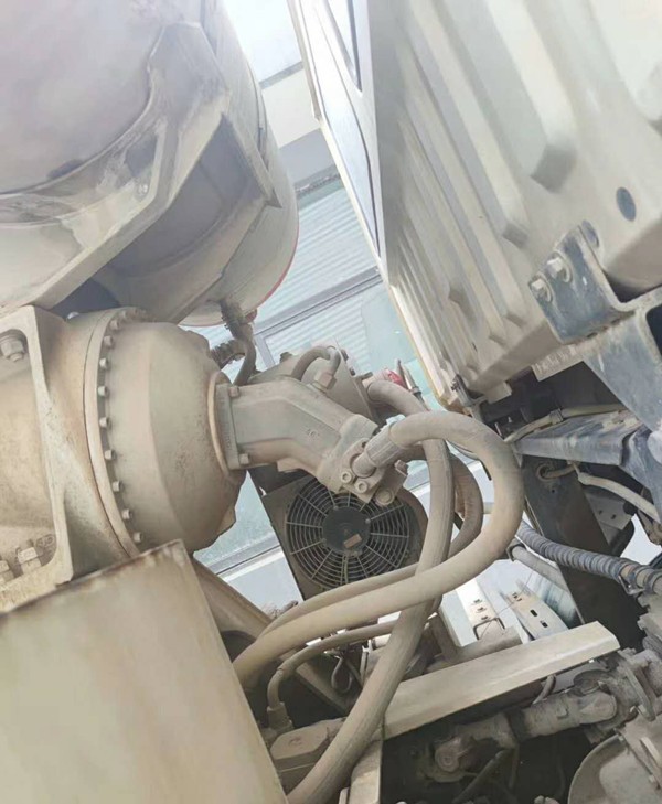https://images.tongzsf.com/tong/truck_machine/20210127/160117c6a35d65.jpg
