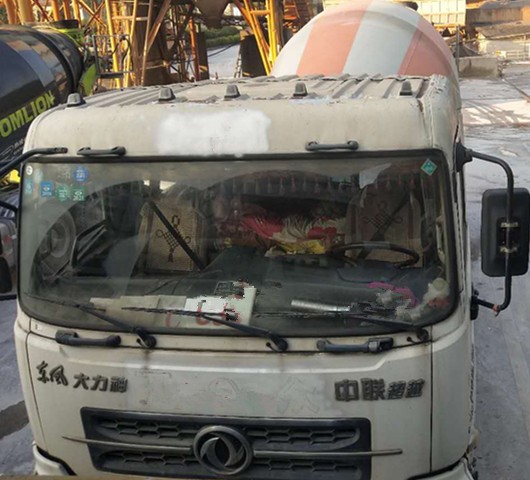 https://images.tongzsf.com/tong/truck_machine/20210127/160117d85a3b6e.jpg