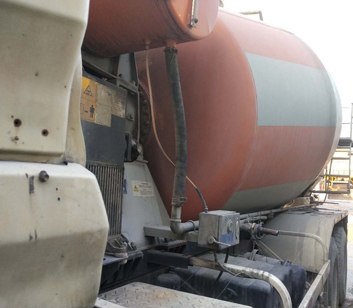 https://images.tongzsf.com/tong/truck_machine/20210127/160117d85bd4d9.jpg