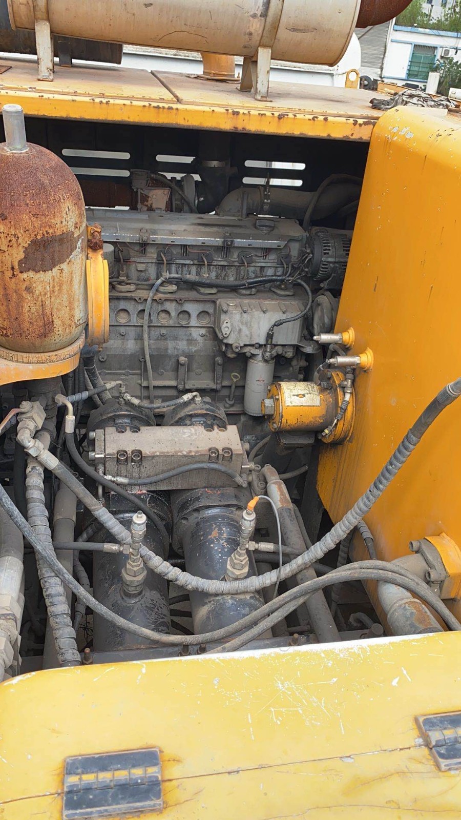https://images.tongzsf.com/tong/truck_machine/20210127/160117ebcca520.jpg