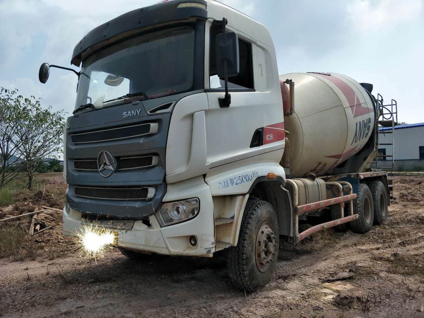 https://images.tongzsf.com/tong/truck_machine/20210127/160117fdf6c534.jpg