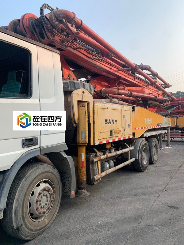 https://images.tongzsf.com/tong/truck_machine/20210127/160117fe4d20bf.jpg
