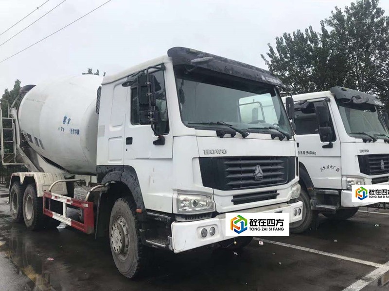 https://images.tongzsf.com/tong/truck_machine/20210127/160117fe788a6e.jpg