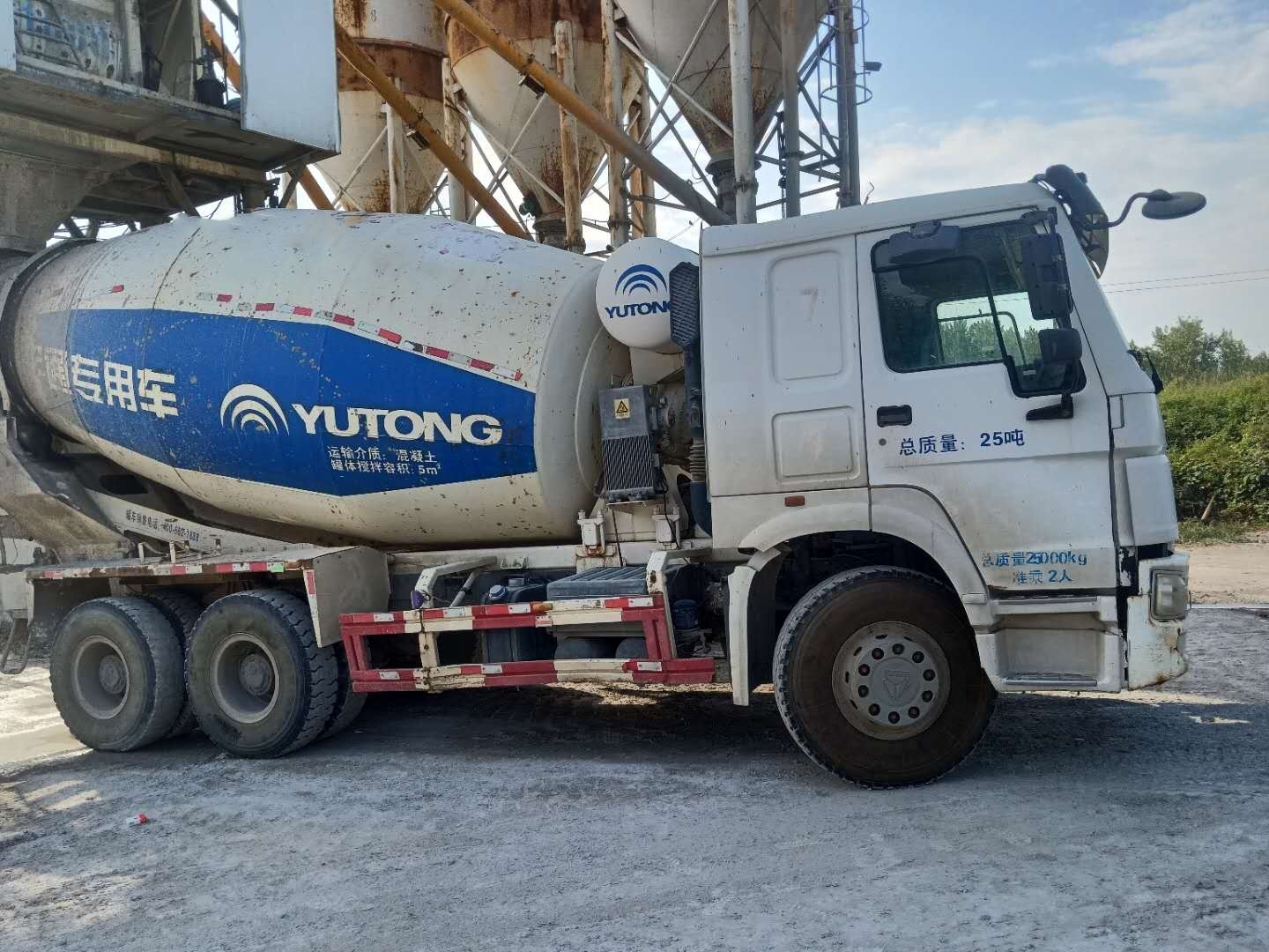 https://images.tongzsf.com/tong/truck_machine/20210127/160117feebdf99.jpg