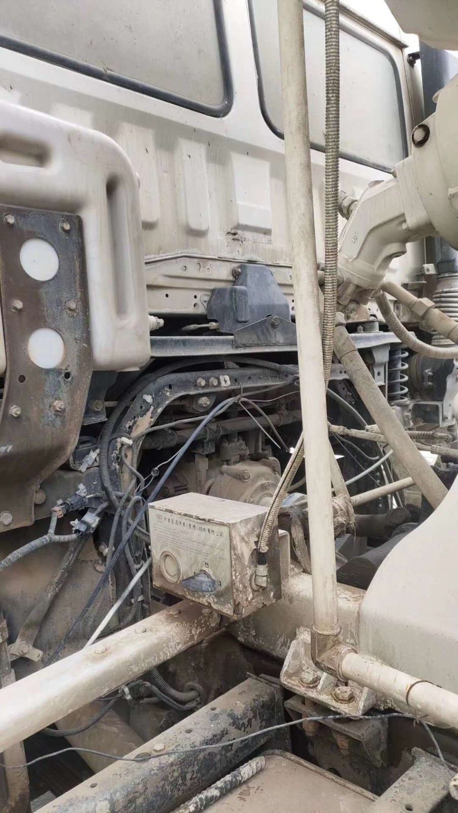 https://images.tongzsf.com/tong/truck_machine/20210128/16011feb92da18.jpg