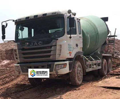 https://images.tongzsf.com/tong/truck_machine/20210128/16011febbddab6.jpg