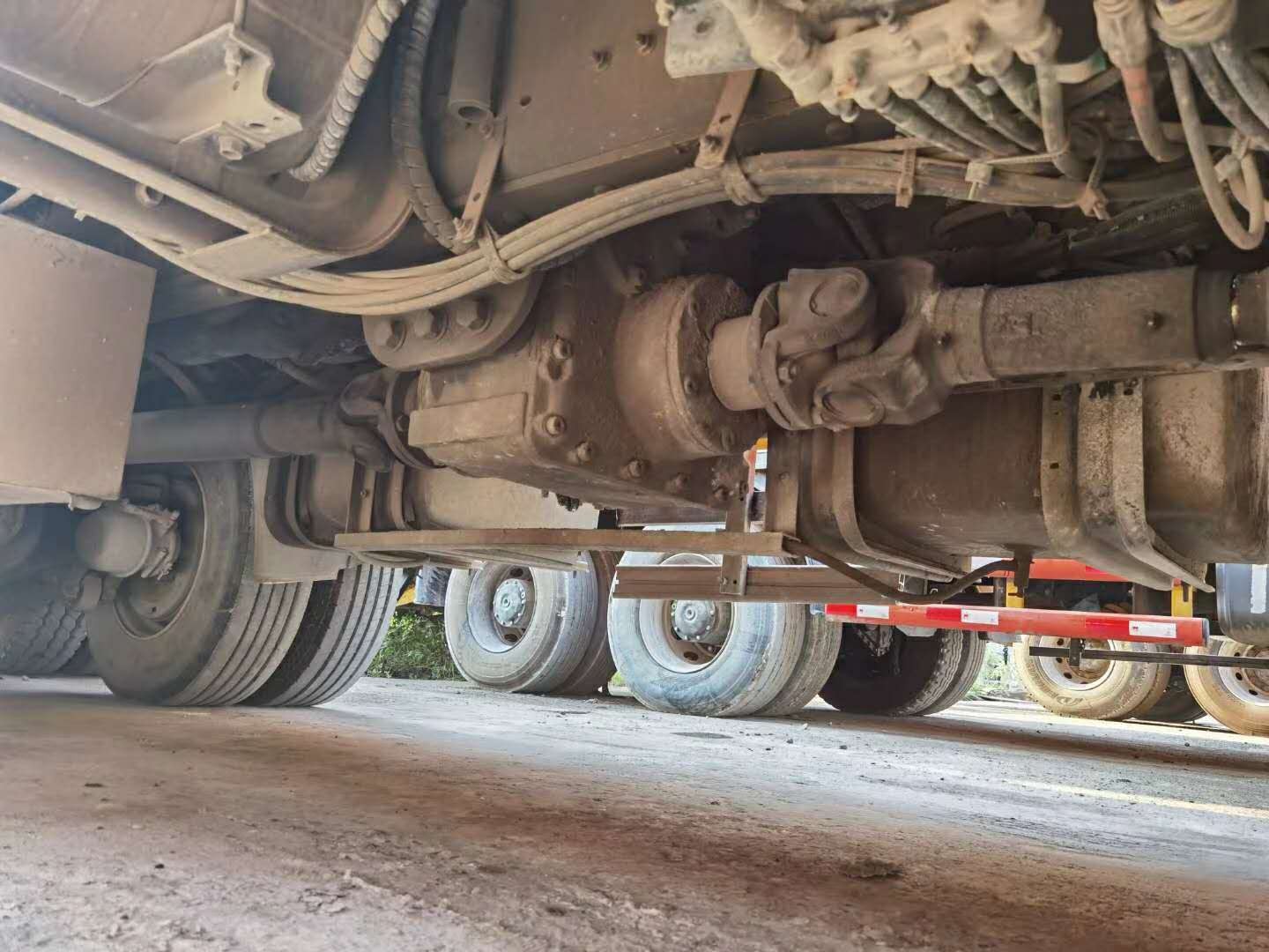 https://images.tongzsf.com/tong/truck_machine/20210128/16012008dcc482.jpg