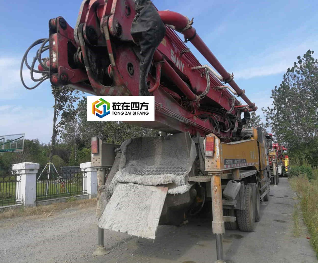 https://images.tongzsf.com/tong/truck_machine/20210128/16012009c8352c.jpg
