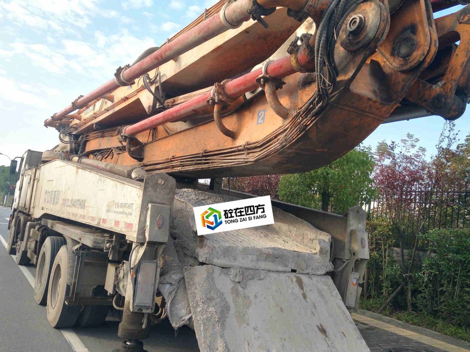 https://images.tongzsf.com/tong/truck_machine/20210128/1601201c977c5d.jpg