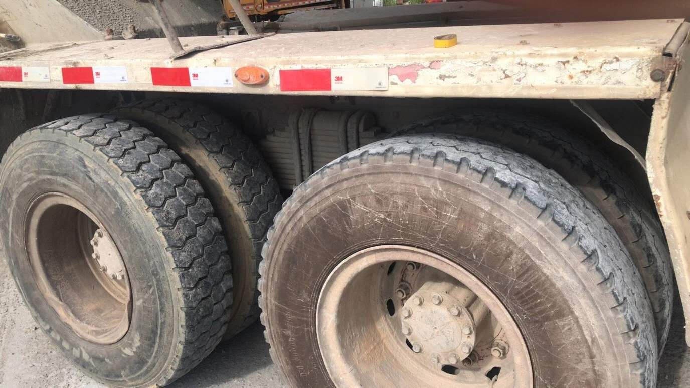 https://images.tongzsf.com/tong/truck_machine/20210128/1601202fbab321.jpg