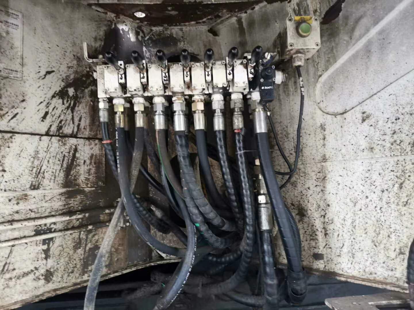 https://images.tongzsf.com/tong/truck_machine/20210128/1601204205c2a0.jpg
