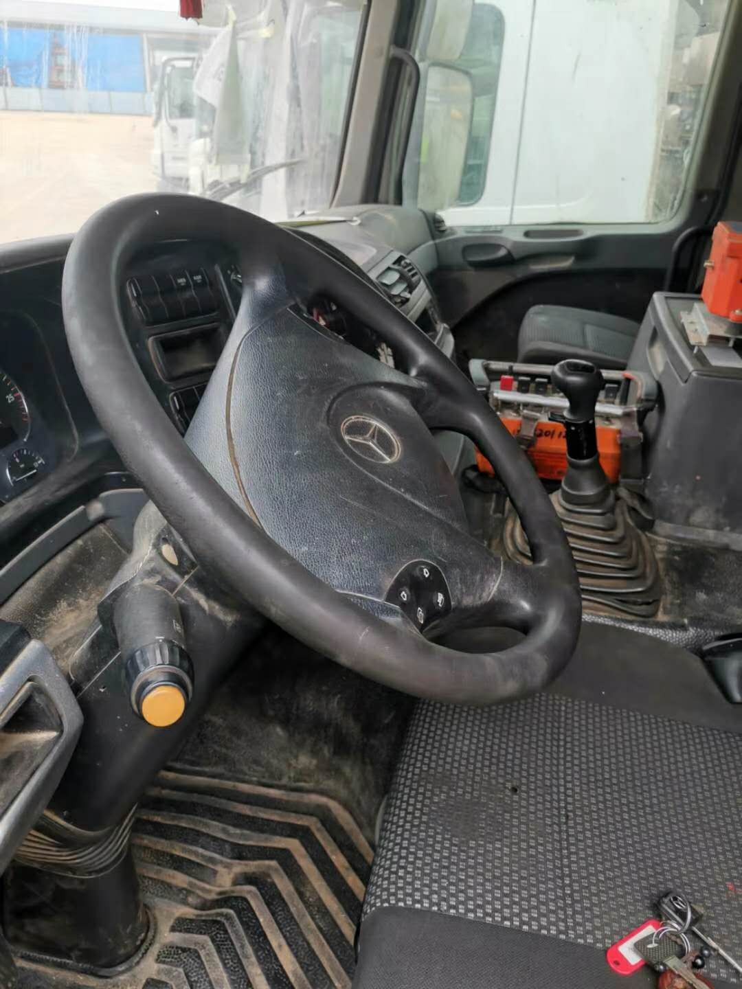 https://images.tongzsf.com/tong/truck_machine/20210128/1601204213f208.jpg