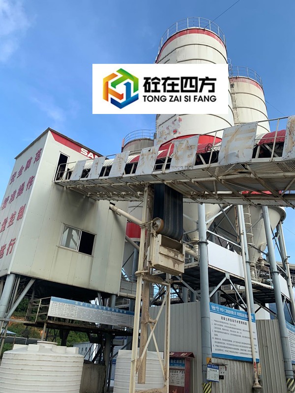 https://images.tongzsf.com/tong/truck_machine/20210128/16012067524448.jpg