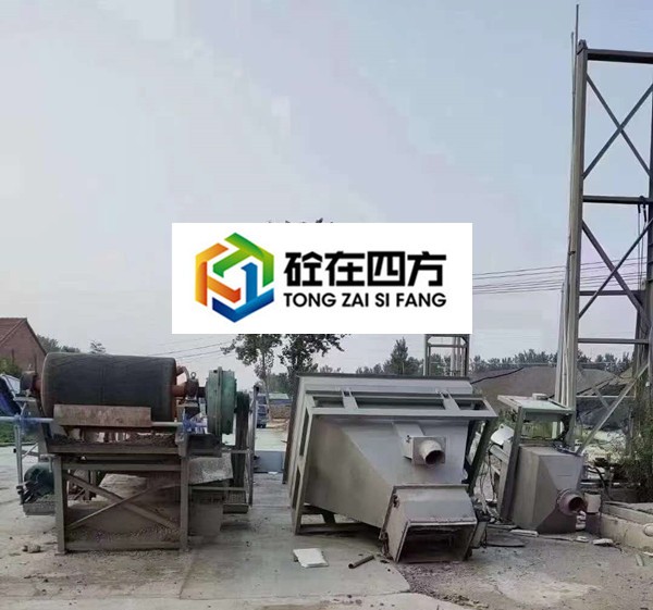https://images.tongzsf.com/tong/truck_machine/20210128/1601207a0323e3.jpg