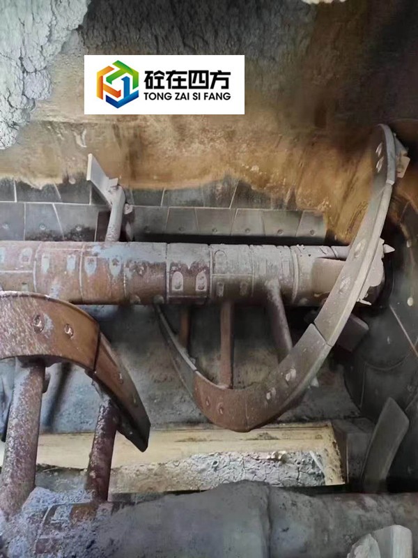 https://images.tongzsf.com/tong/truck_machine/20210128/1601207a0489ae.jpg