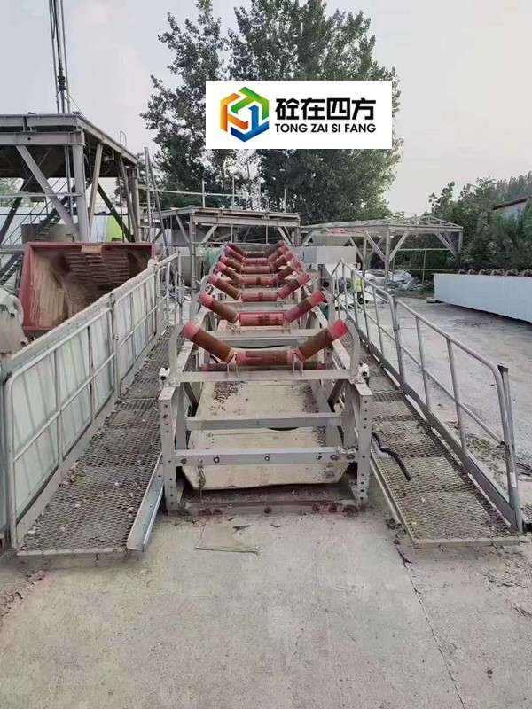 https://images.tongzsf.com/tong/truck_machine/20210128/1601207a07619b.jpg