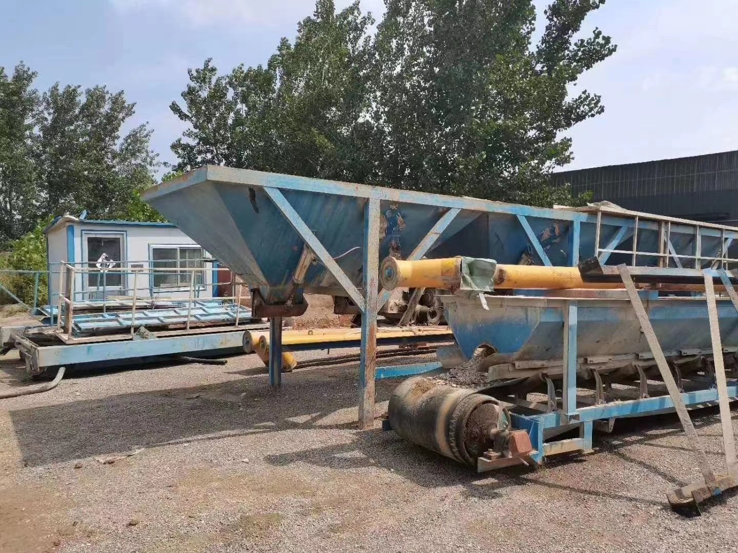 https://images.tongzsf.com/tong/truck_machine/20210128/1601207a50a6ce.jpg