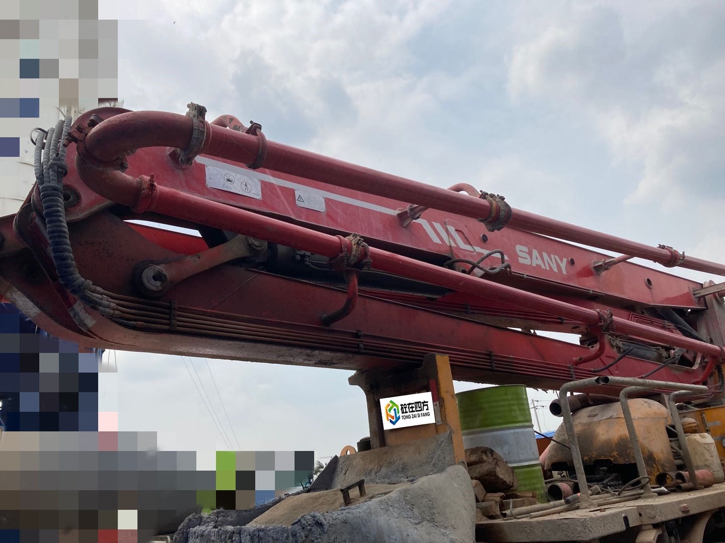https://images.tongzsf.com/tong/truck_machine/20210128/1601208cfe9bc9.jpg