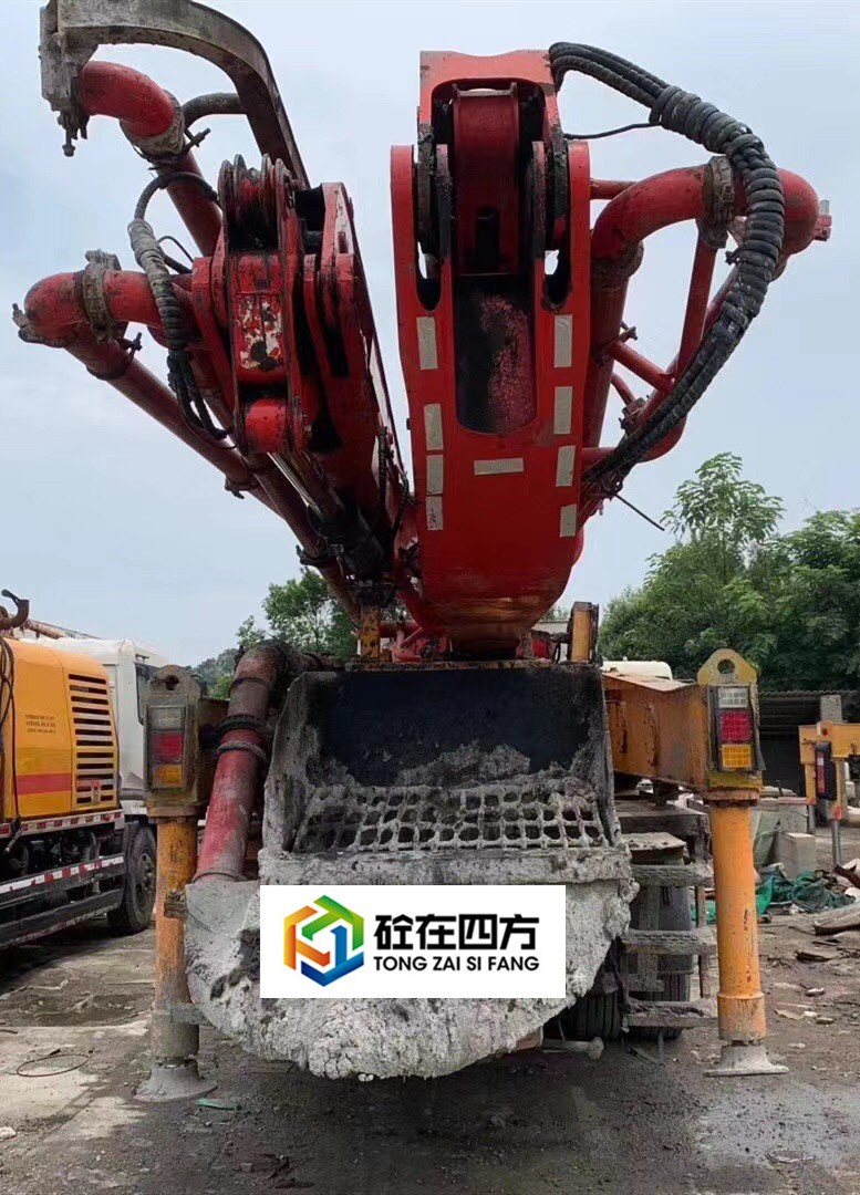 https://images.tongzsf.com/tong/truck_machine/20210128/1601208d0f0942.jpg