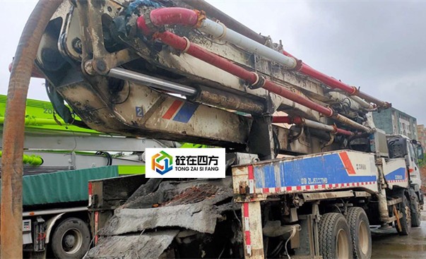 https://images.tongzsf.com/tong/truck_machine/20210128/1601208d35aaed.jpg