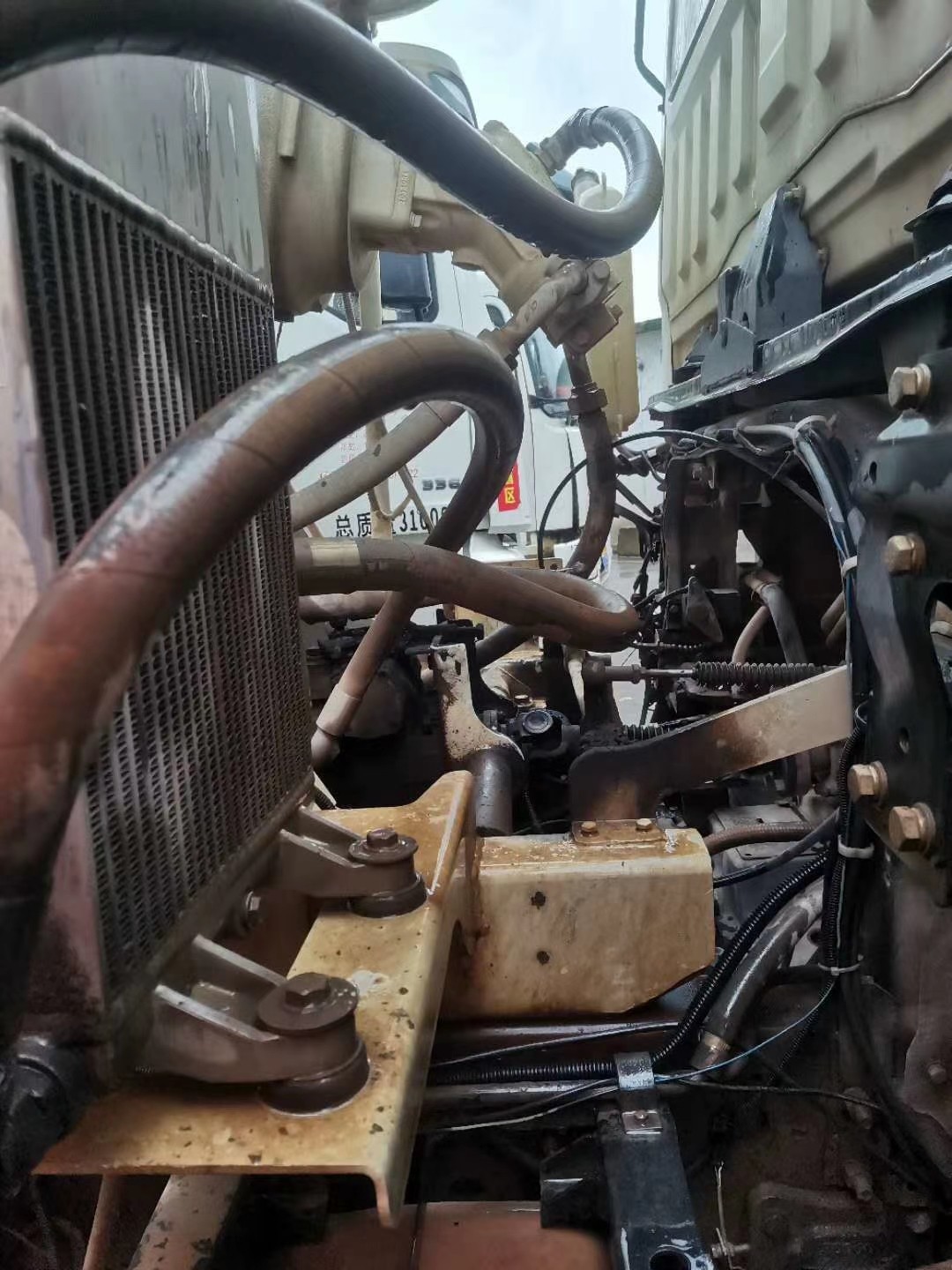 https://images.tongzsf.com/tong/truck_machine/20210128/1601208d723be6.jpg