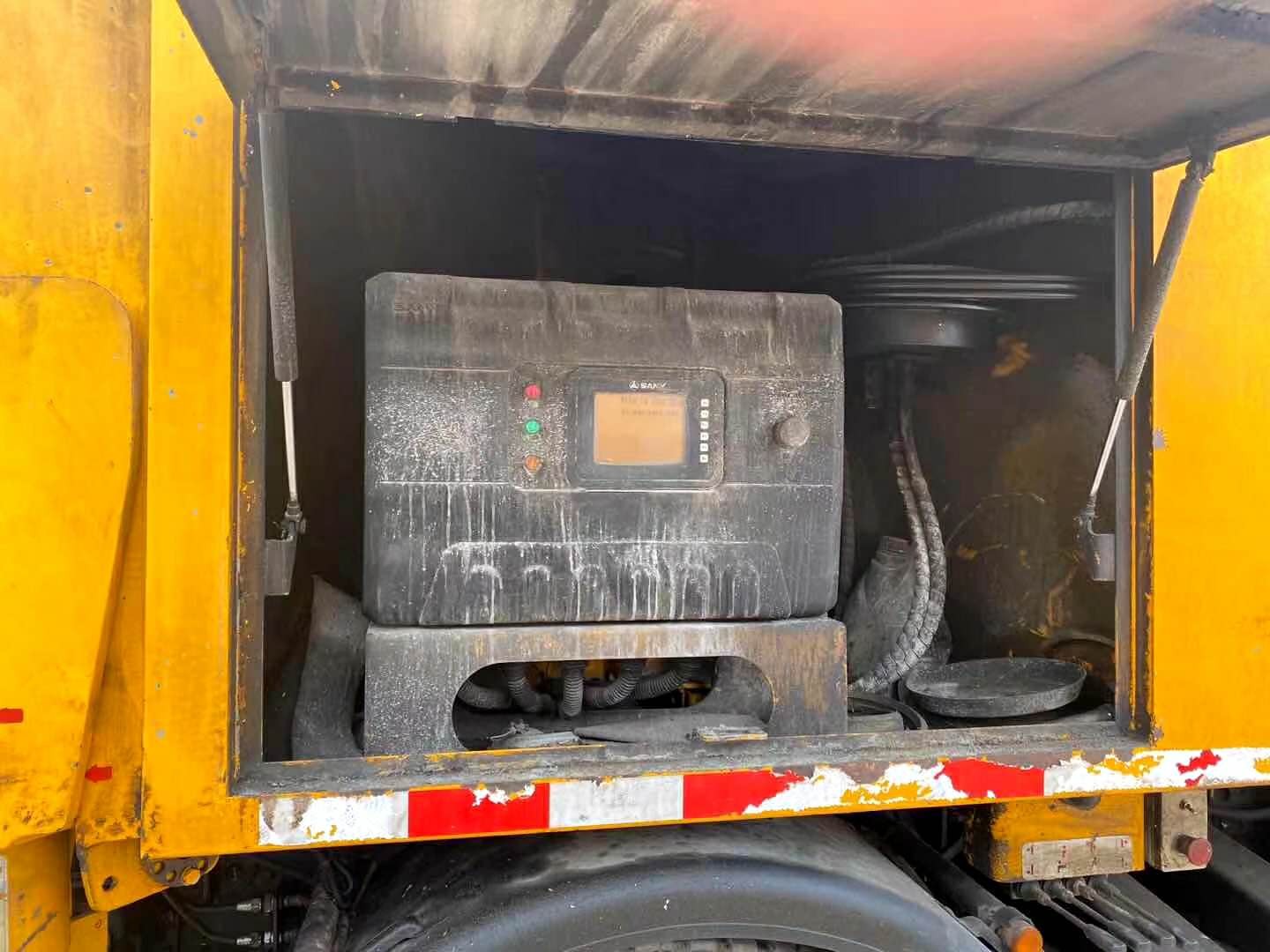 https://images.tongzsf.com/tong/truck_machine/20210128/1601209f19b0d9.jpg