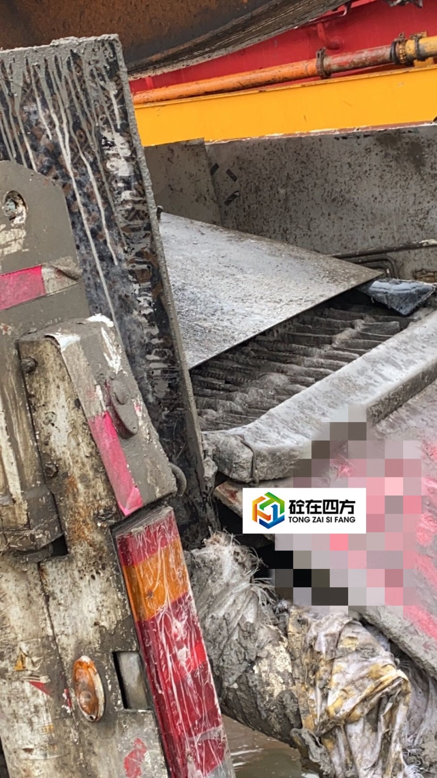 https://images.tongzsf.com/tong/truck_machine/20210128/1601209f3ed749.jpg