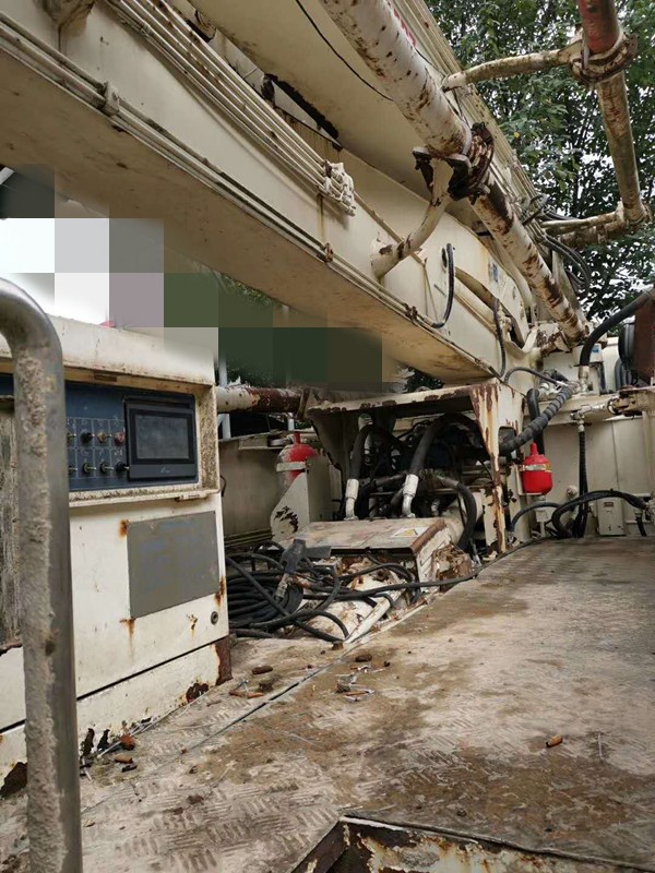 https://images.tongzsf.com/tong/truck_machine/20210128/160120b1dbaf1f.jpg