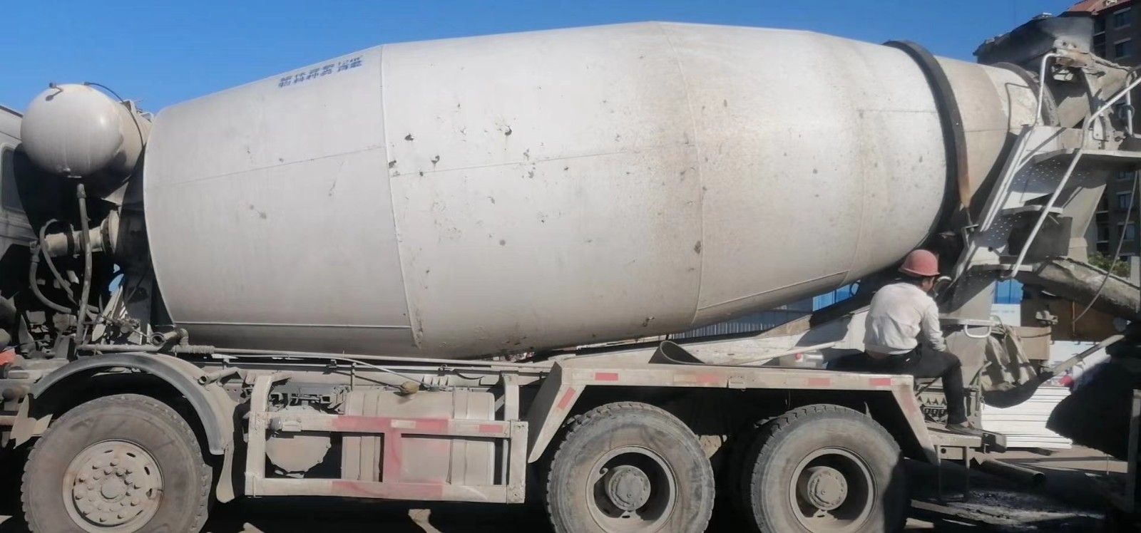 https://images.tongzsf.com/tong/truck_machine/20210128/160120b1e336f8.jpg