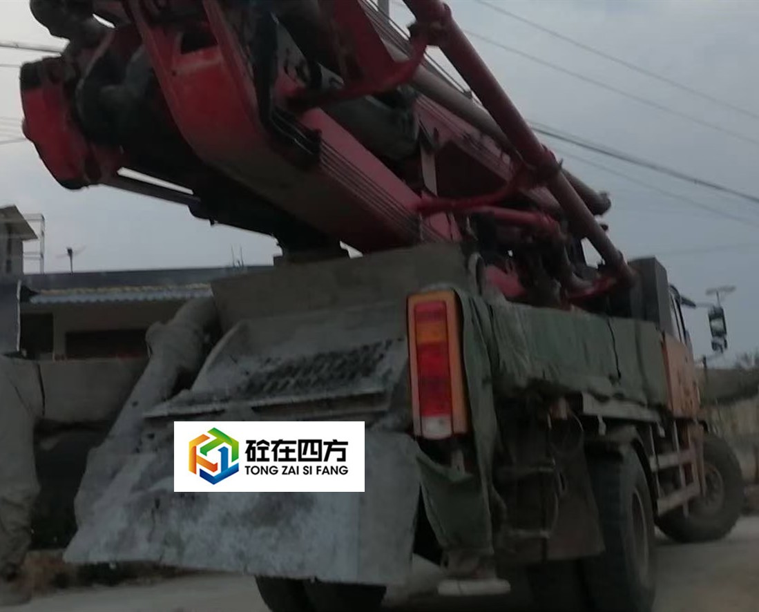 https://images.tongzsf.com/tong/truck_machine/20210128/160120c4e72e81.jpg