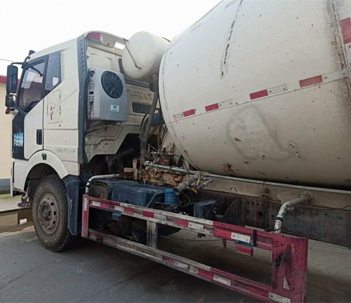 https://images.tongzsf.com/tong/truck_machine/20210128/160120c50bf2c3.jpg