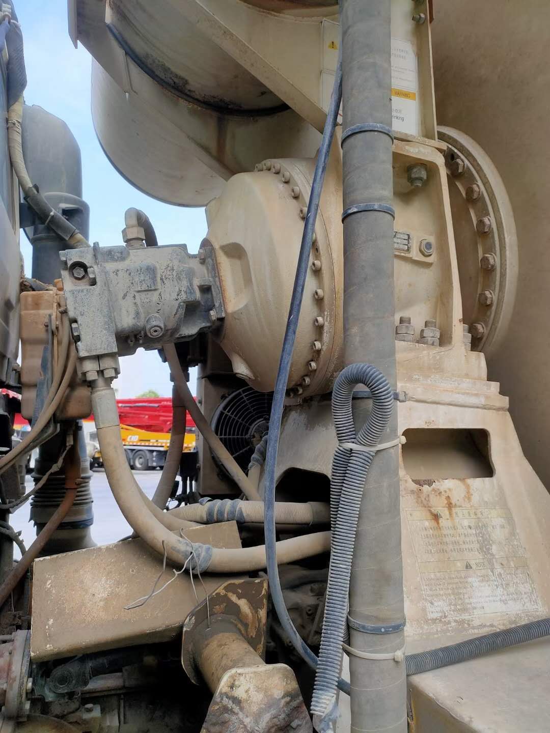 https://images.tongzsf.com/tong/truck_machine/20210128/160120c5b15d51.jpg