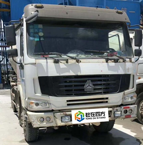 https://images.tongzsf.com/tong/truck_machine/20210128/160120d71767c3.jpg