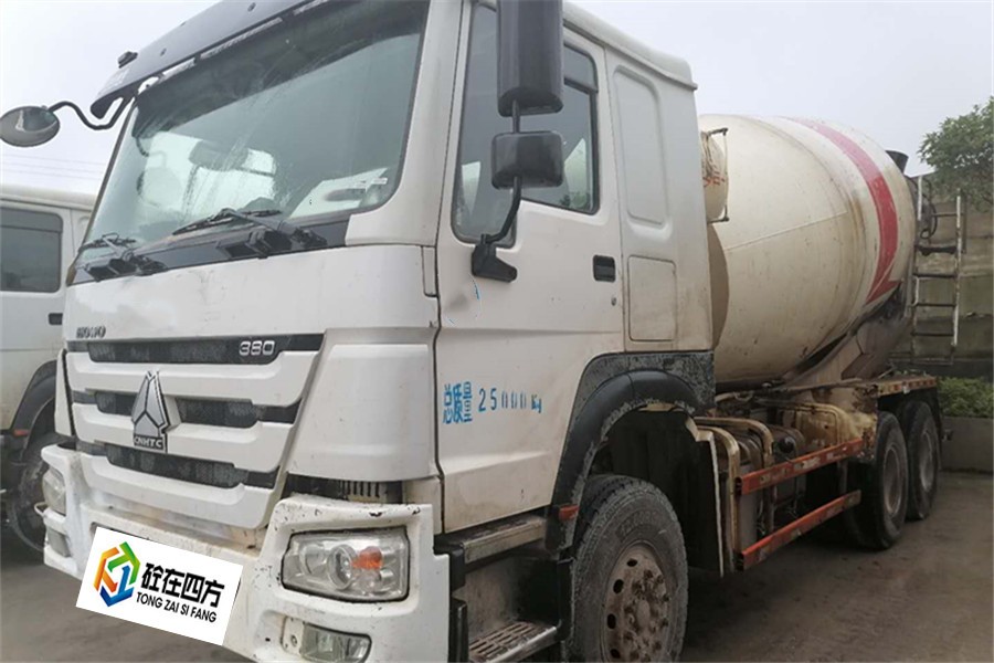 https://images.tongzsf.com/tong/truck_machine/20210128/160120d783841e.jpg