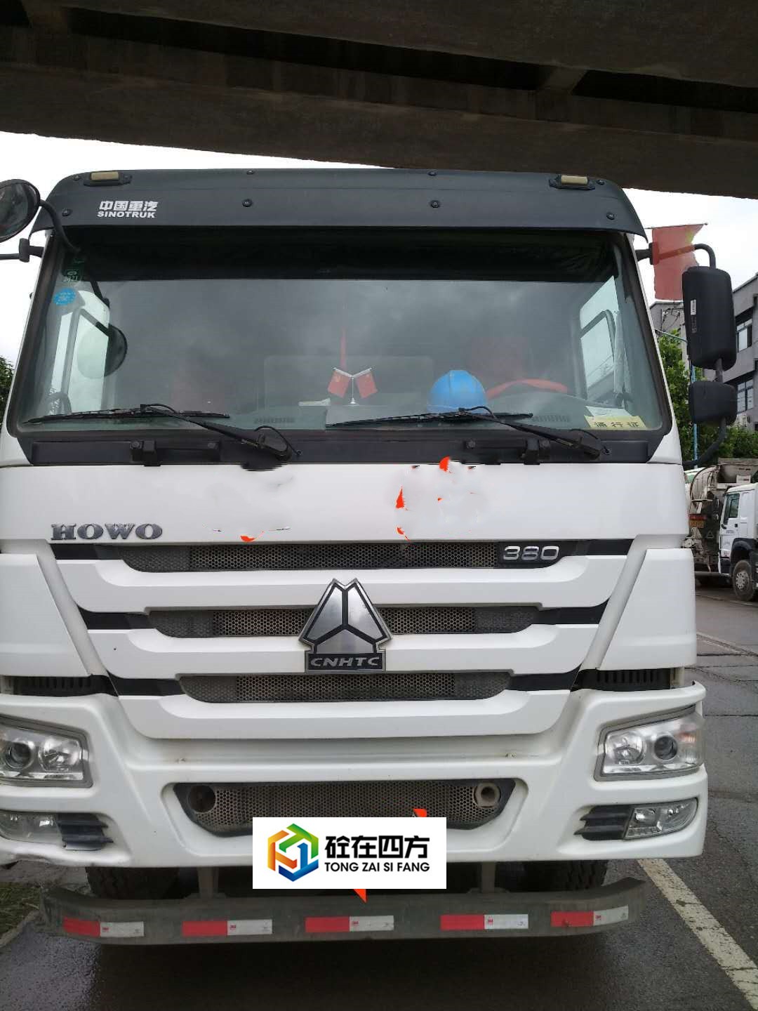 https://images.tongzsf.com/tong/truck_machine/20210128/160120d7f44ff3.jpg
