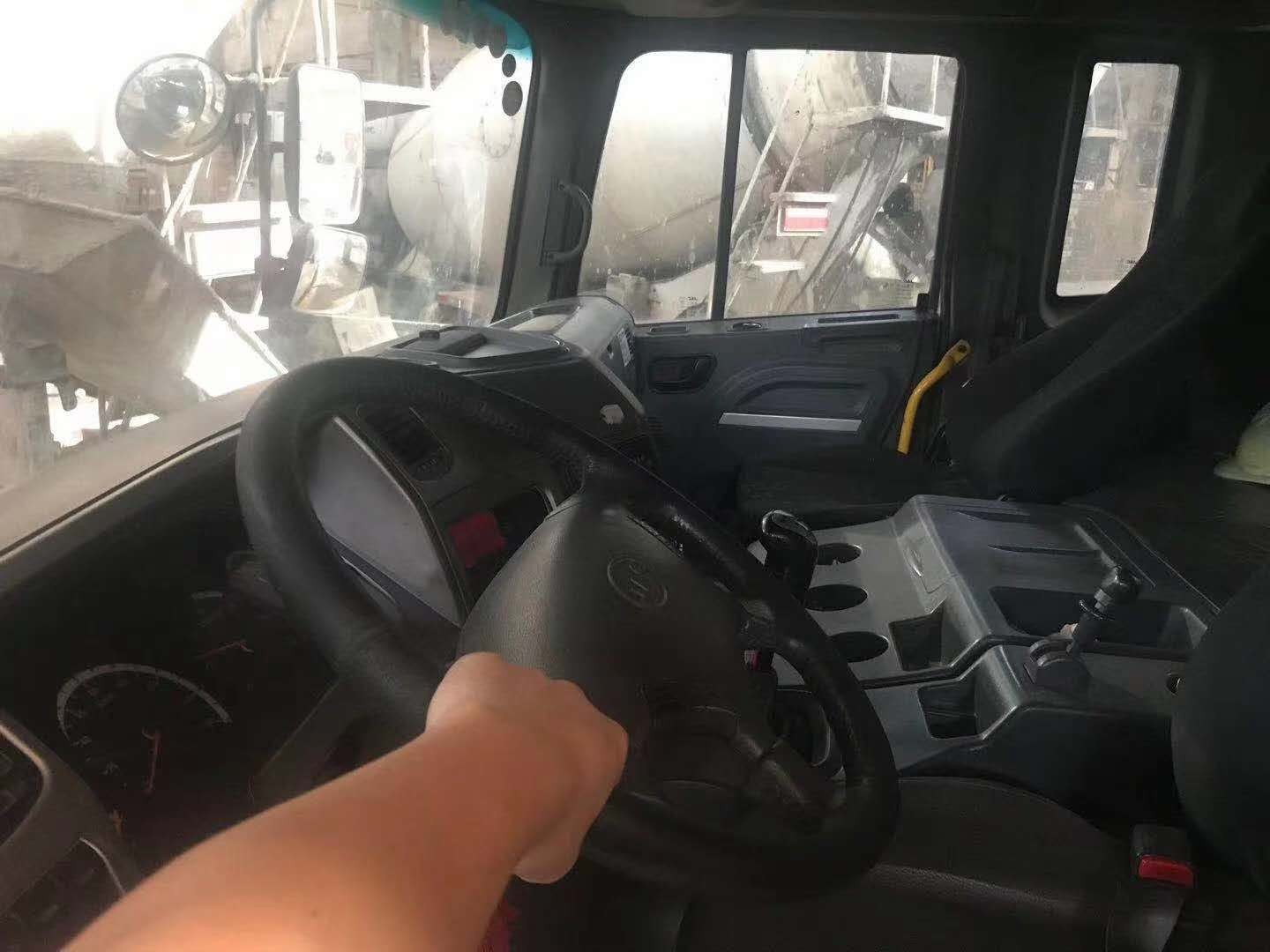 https://images.tongzsf.com/tong/truck_machine/20210128/160120eb4452db.jpg