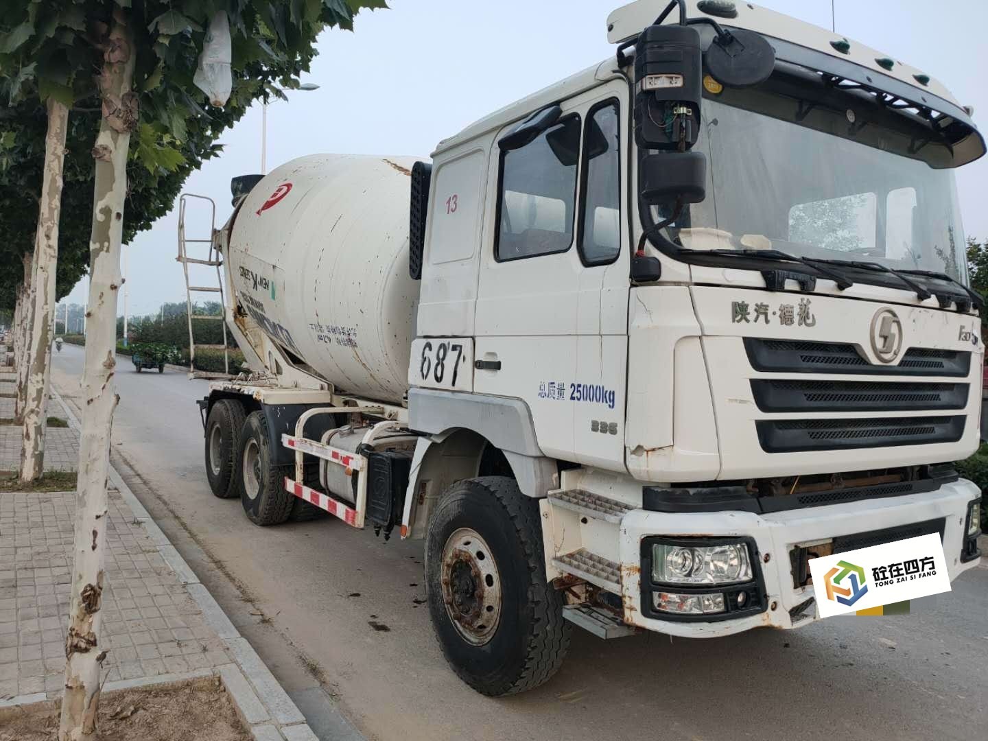 https://images.tongzsf.com/tong/truck_machine/20210128/160120eb4dcd5c.jpg
