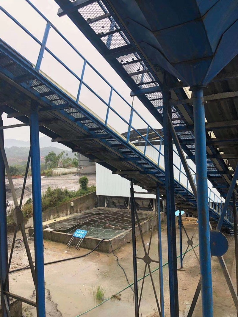 https://images.tongzsf.com/tong/truck_machine/20210128/160120fd45f623.jpg