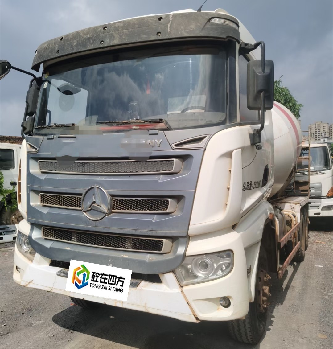 https://images.tongzsf.com/tong/truck_machine/20210128/160120fdd56c5c.jpg
