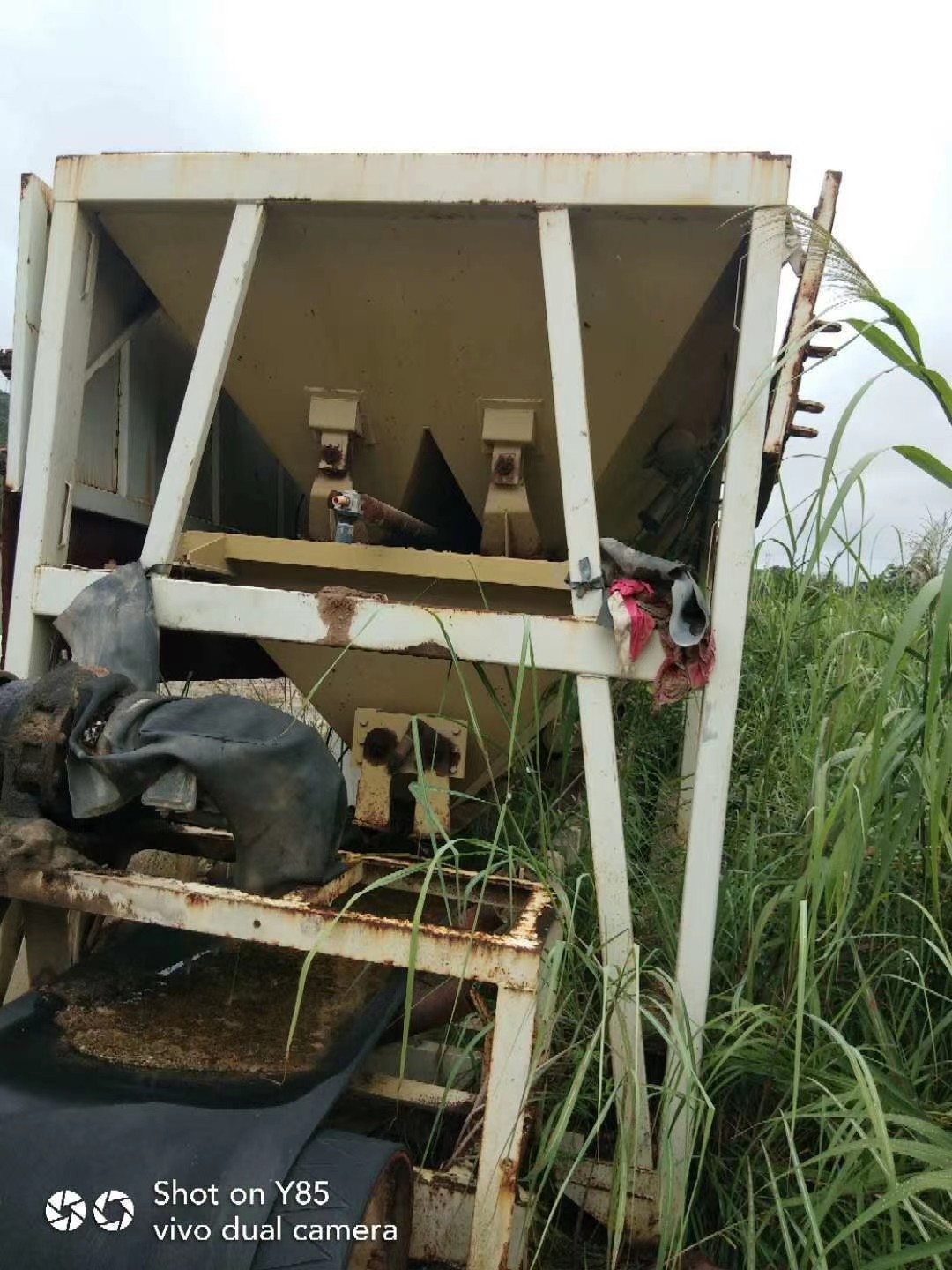 https://images.tongzsf.com/tong/truck_machine/20210128/160120fe50d6e4.jpg