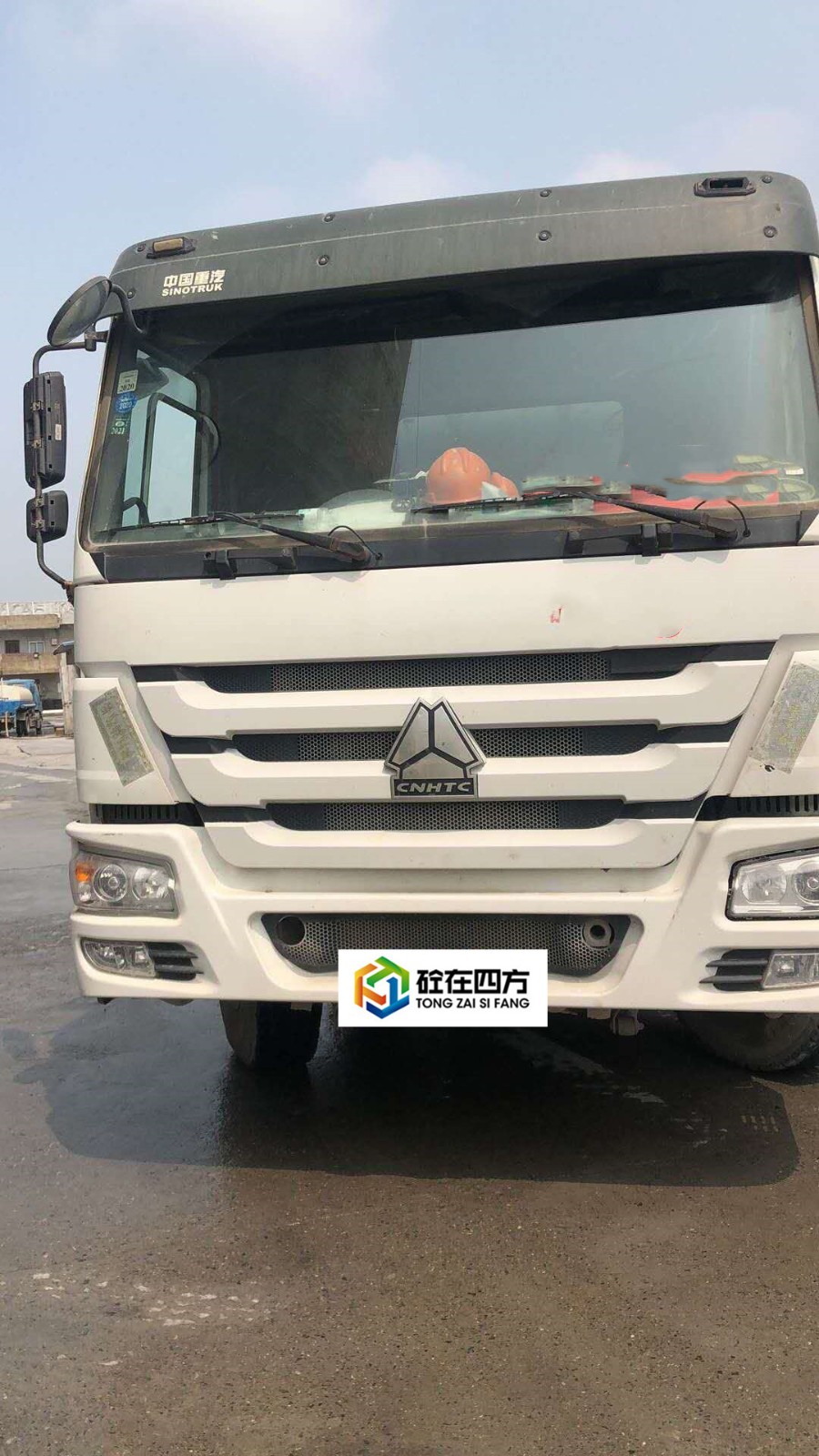https://images.tongzsf.com/tong/truck_machine/20210128/1601210f899d78.jpg