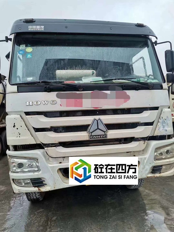 https://images.tongzsf.com/tong/truck_machine/20210128/16012122b51522.jpg