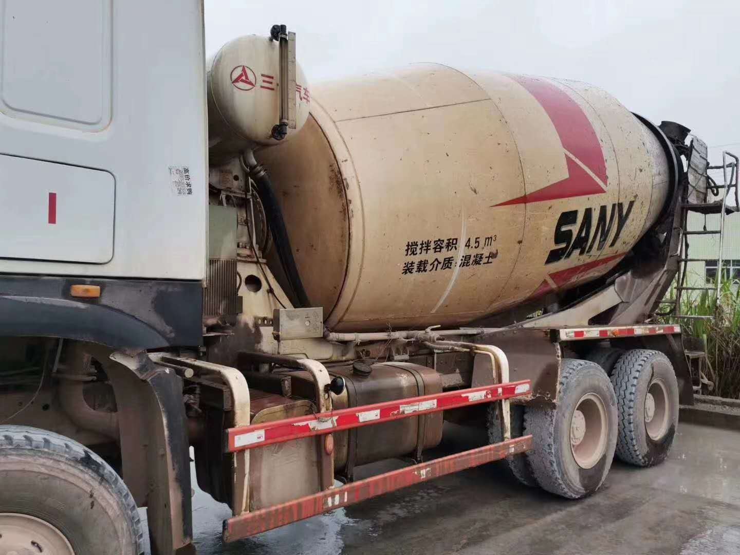 https://images.tongzsf.com/tong/truck_machine/20210128/16012122b8dfd6.jpg