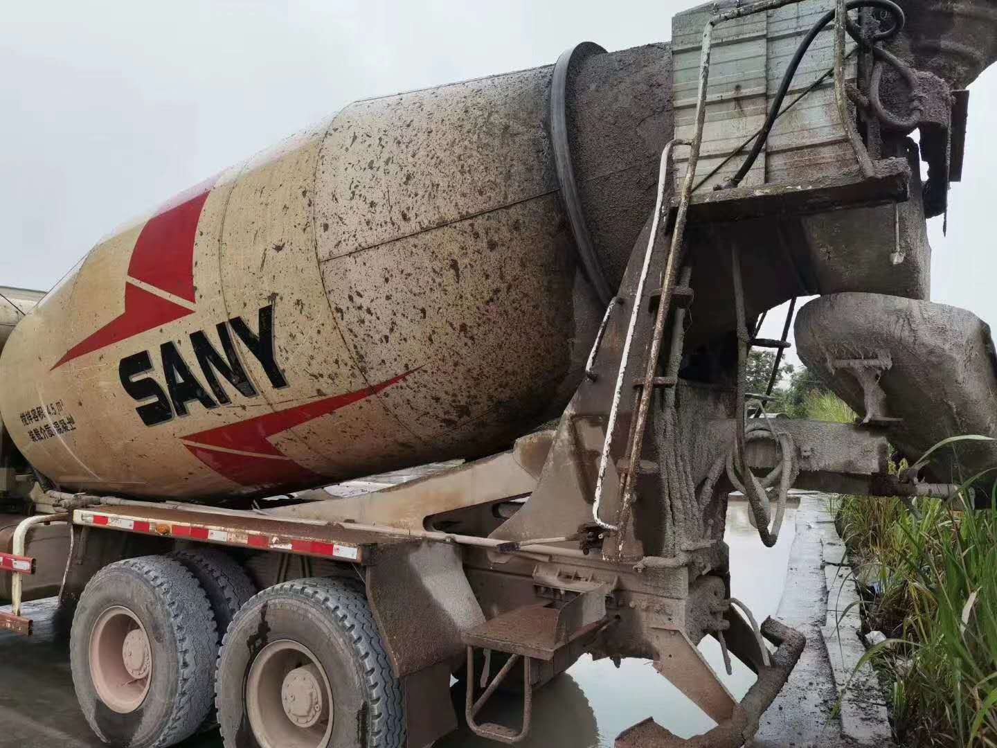https://images.tongzsf.com/tong/truck_machine/20210128/16012122bc53aa.jpg