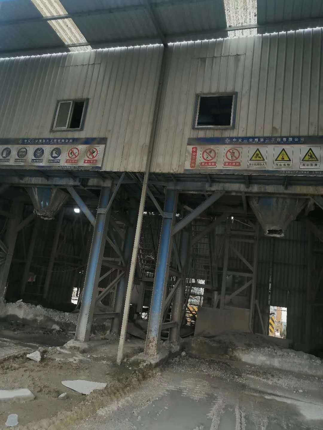 https://images.tongzsf.com/tong/truck_machine/20210128/16012134e8bb8c.jpg