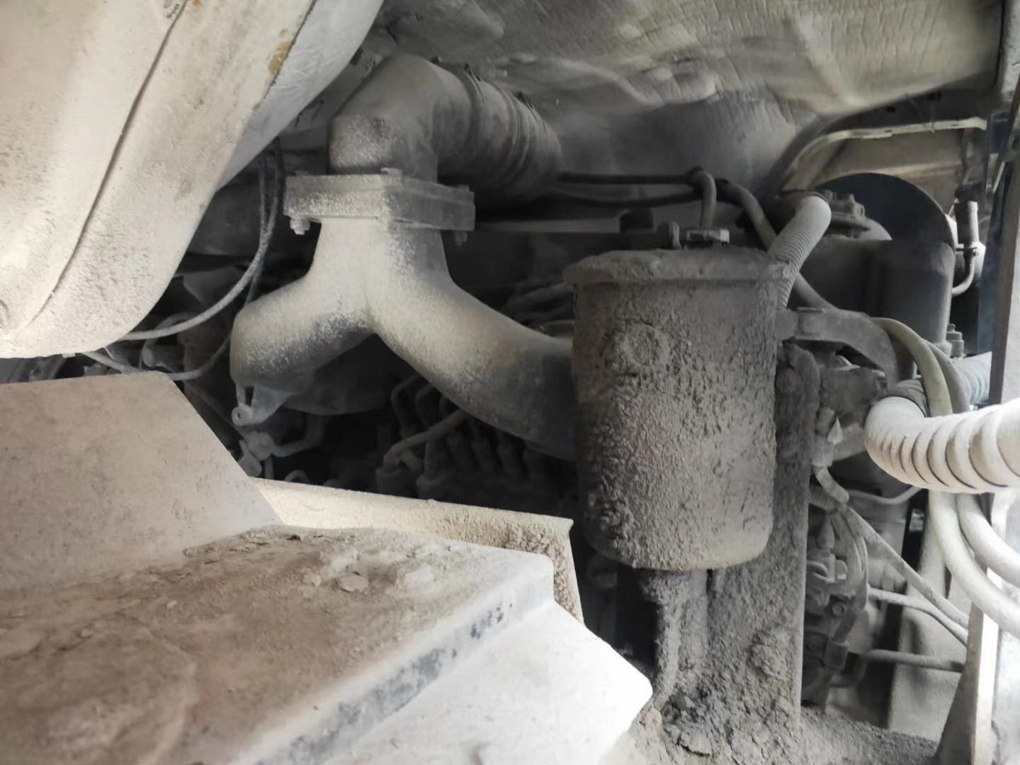 https://images.tongzsf.com/tong/truck_machine/20210128/1601213545978c.jpg